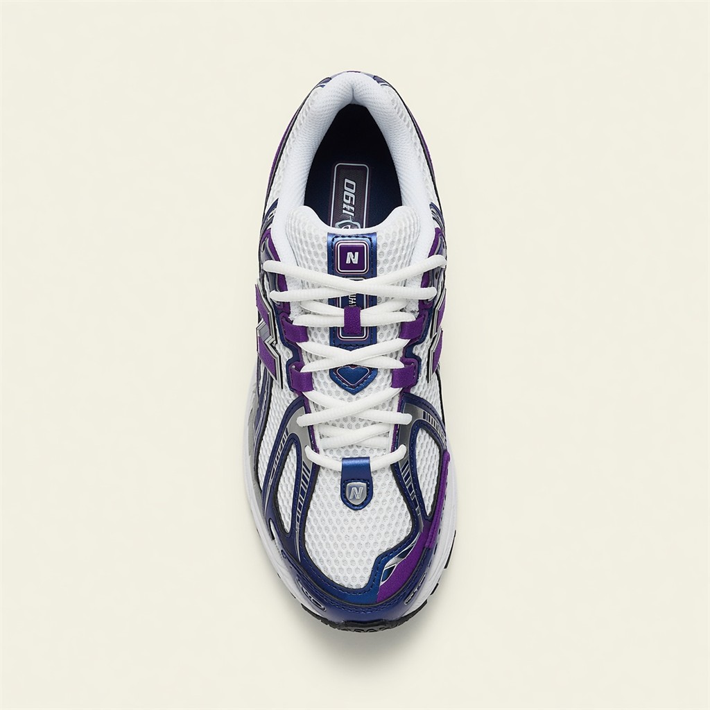 New Balance 740 — Blanc / Violet / Argent vue 3